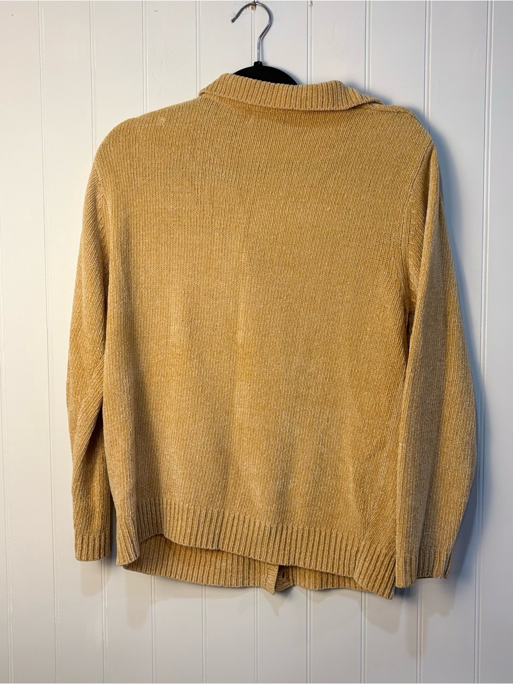 Yellow Cable Knit Chenille Cardigan Sweater Size Small Oversized Fit - Picture 6 of 7